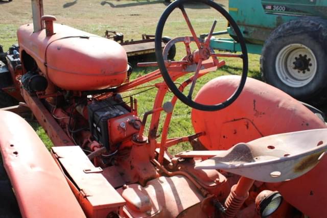 Image of Allis Chalmers WD45 equipment image 4