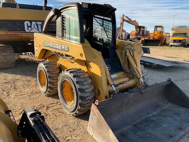 Image of John Deere 260 equipment image 2