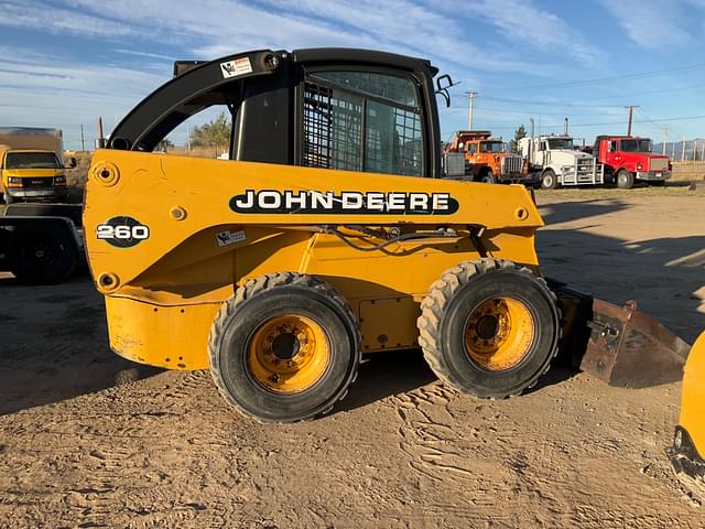 Image of John Deere 260 equipment image 3