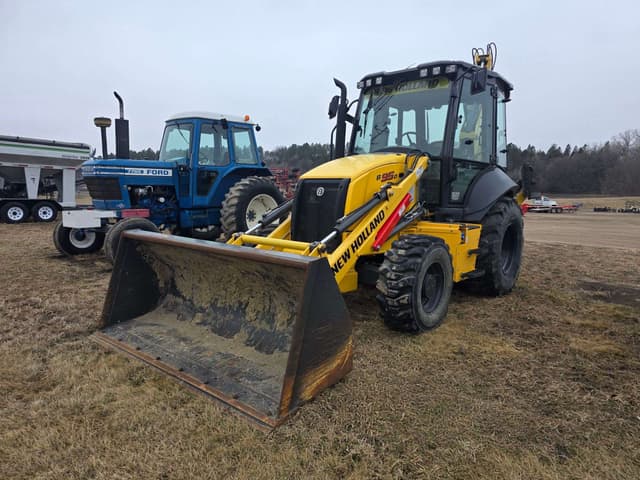 Image of New Holland B95D equipment image 2