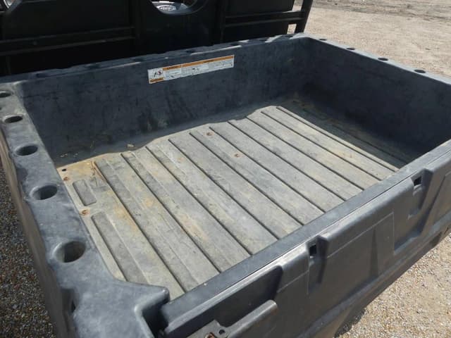 Image of Polaris Ranger 400 equipment image 4