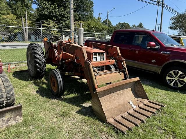 Image of International Harvester 464 equipment image 1