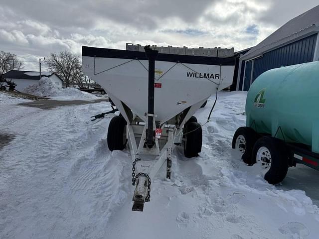 Image of Willmar Super 500 equipment image 1