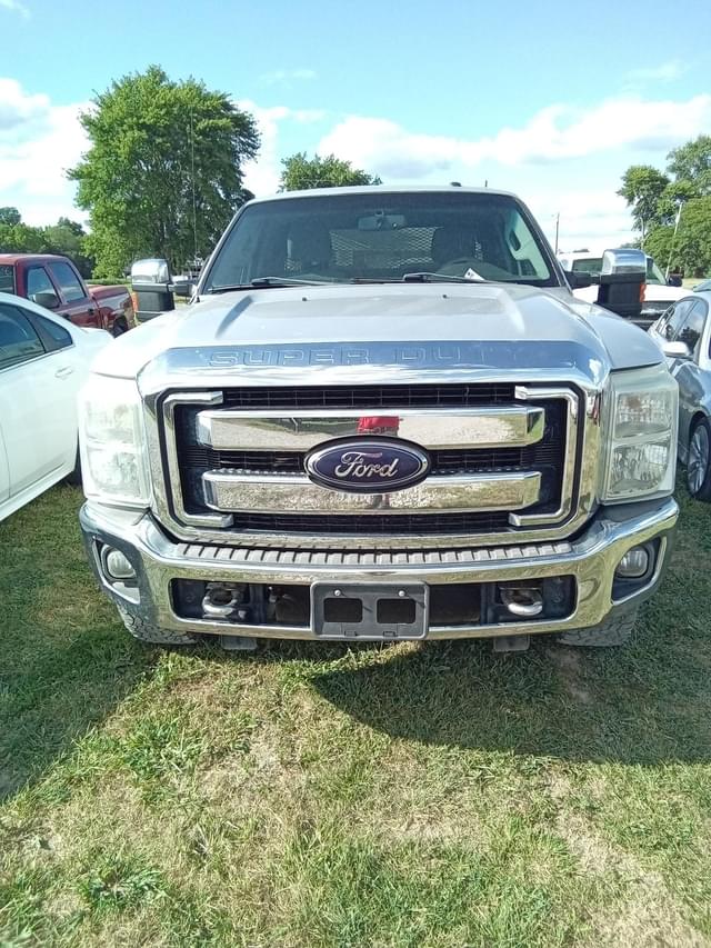 Image of Ford F-250 equipment image 3