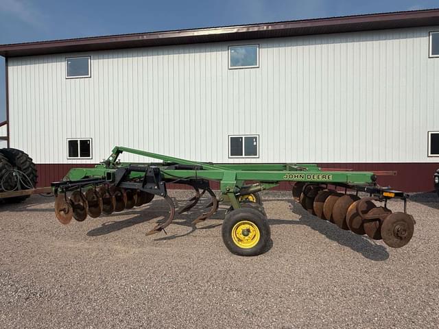 Image of John Deere 510 equipment image 2
