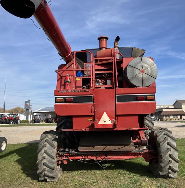 Image of Case IH 1688 equipment image 3