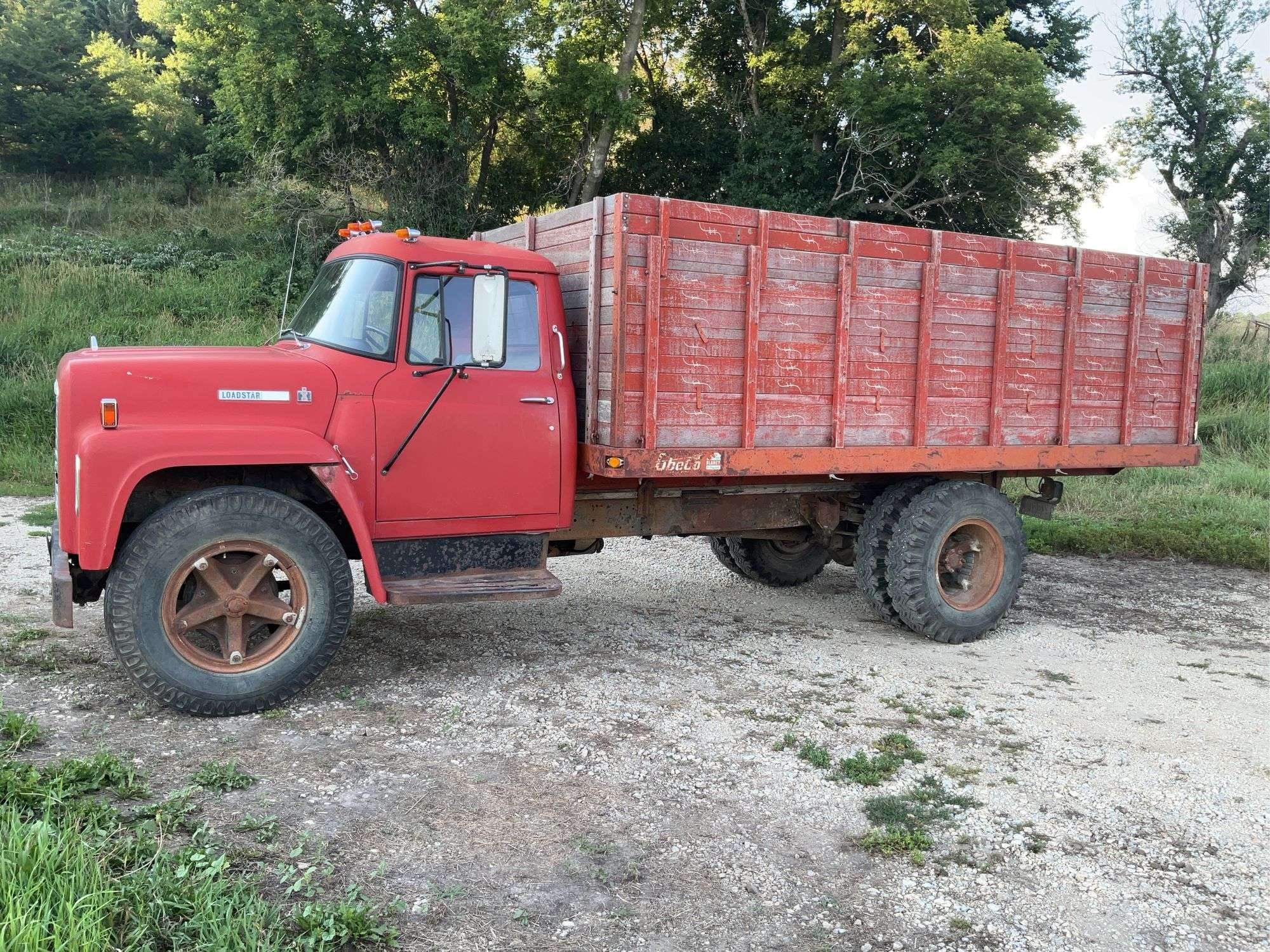 1972 International Loadstar 1600 Equipment Image0