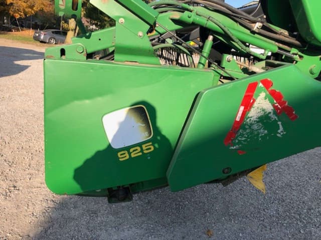 Image of John Deere 925 equipment image 1
