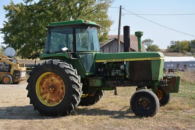 Image of John Deere 4430 equipment image 4