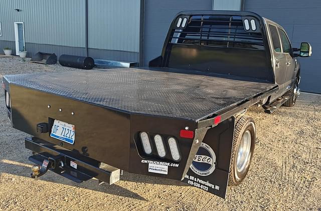Image of Ford F-350 equipment image 1