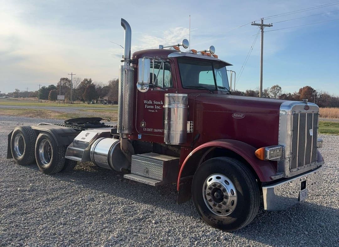 Image of Peterbilt 379 Primary image