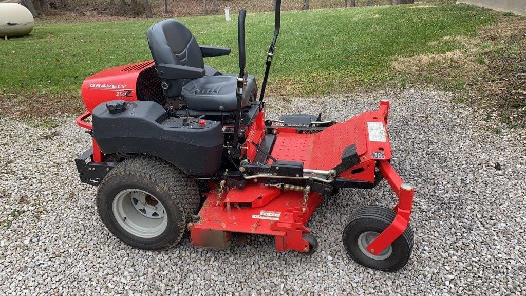 Main image Gravely 252Z