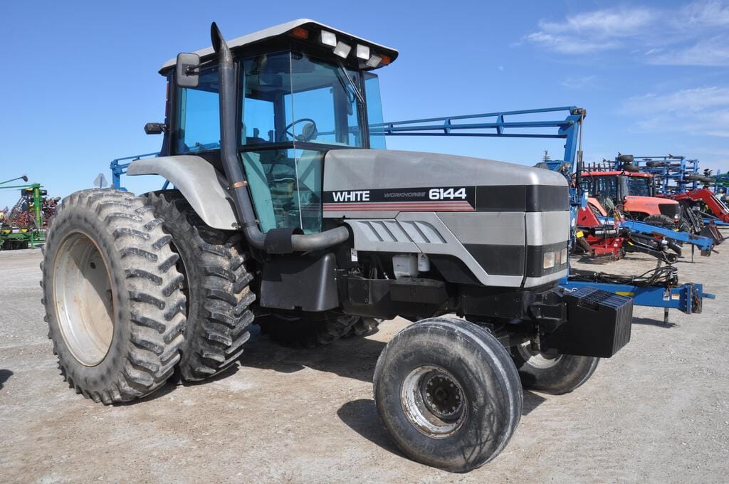 Main image White 6144