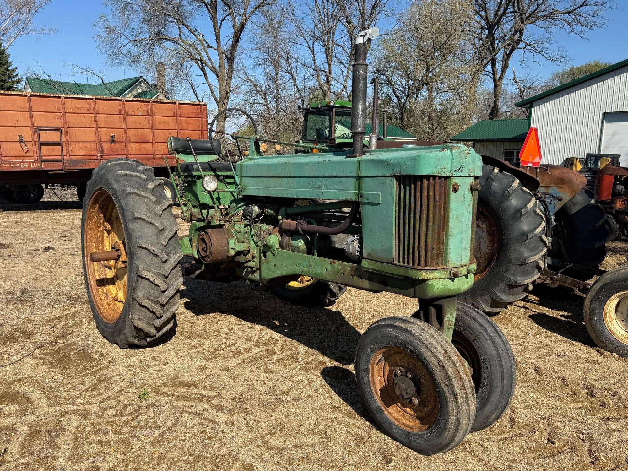 1955 John Deere 50 Equipment Image0