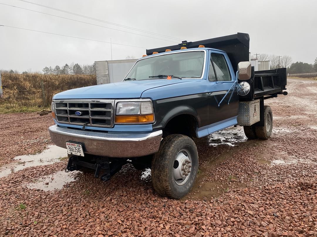 Image of Ford F-250 Primary image