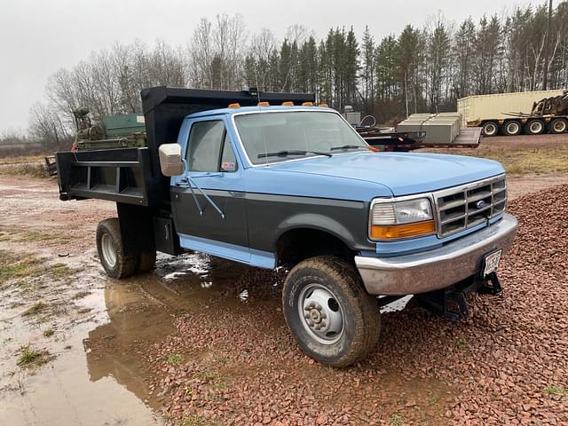 Image of Ford F-250 equipment image 2