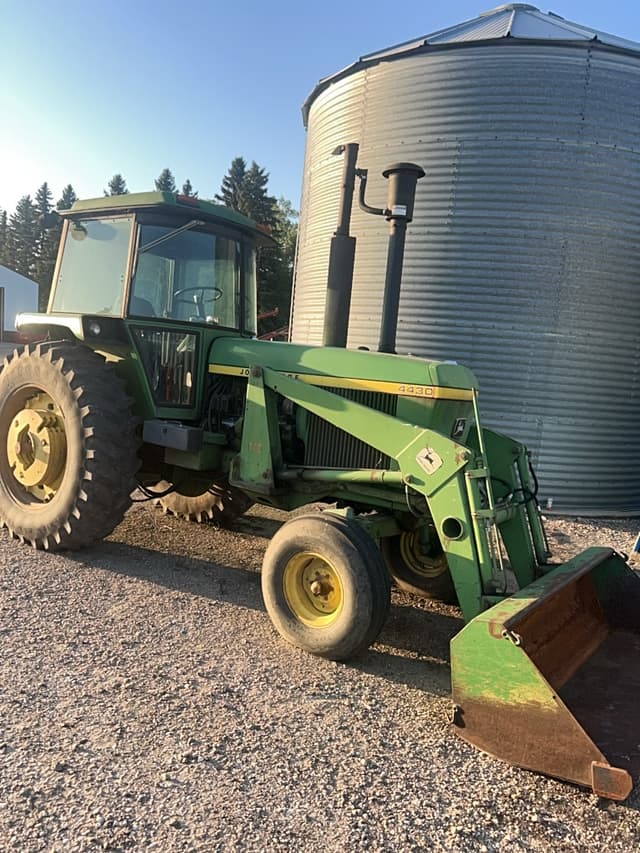 Image of John Deere 4430 equipment image 1