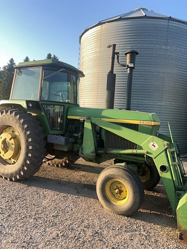 Image of John Deere 4430 equipment image 3