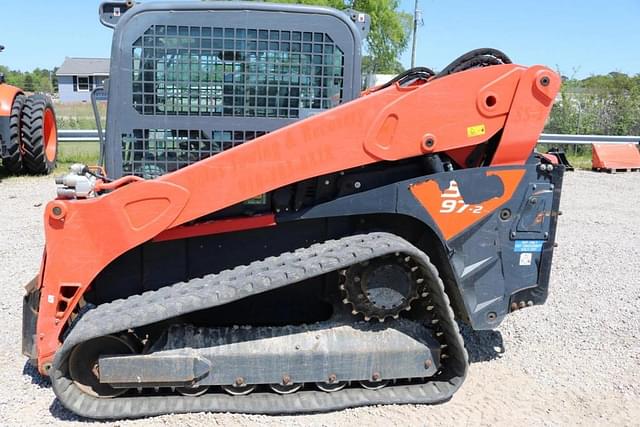 Image of Kubota SVL97-2 equipment image 4