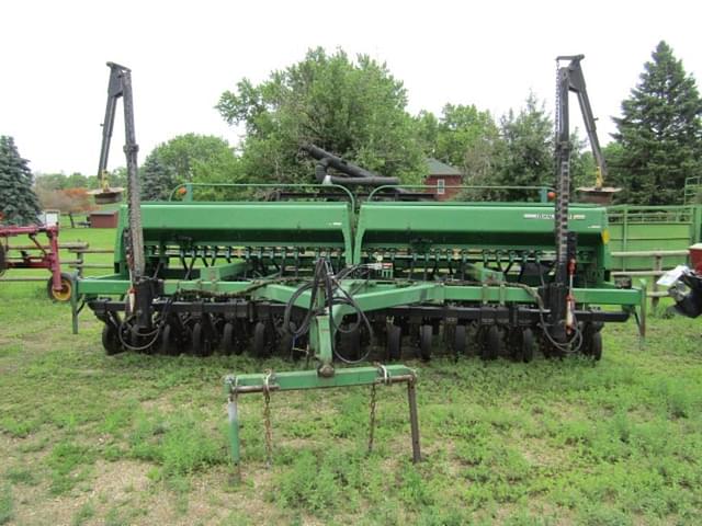 Image of John Deere 750 equipment image 3