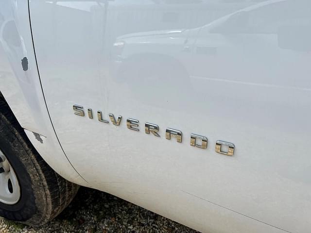 Thumbnail image Chevrolet Silverado 7