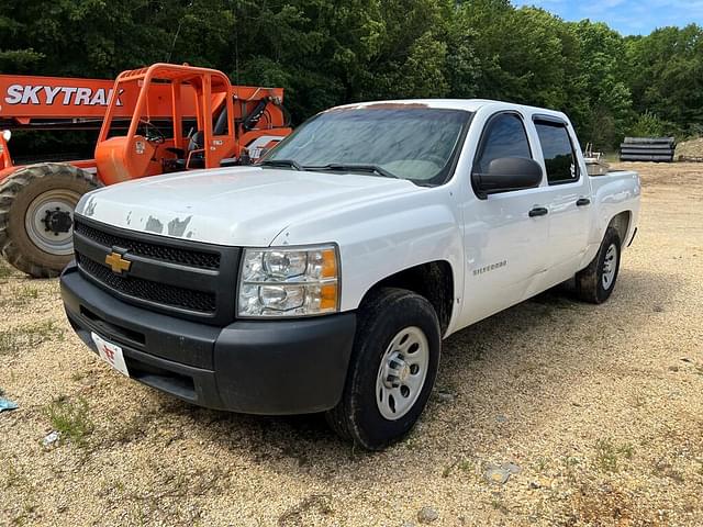 Thumbnail image Chevrolet Silverado 0