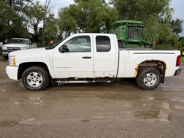 Image of Chevrolet 1500 equipment image 1