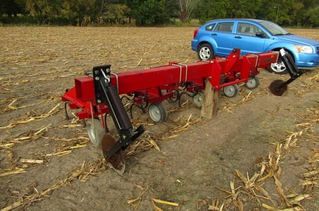 Image of Case IH 183 equipment image 1