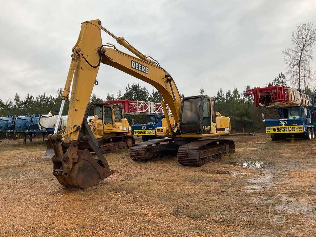 Main image John Deere 200LC