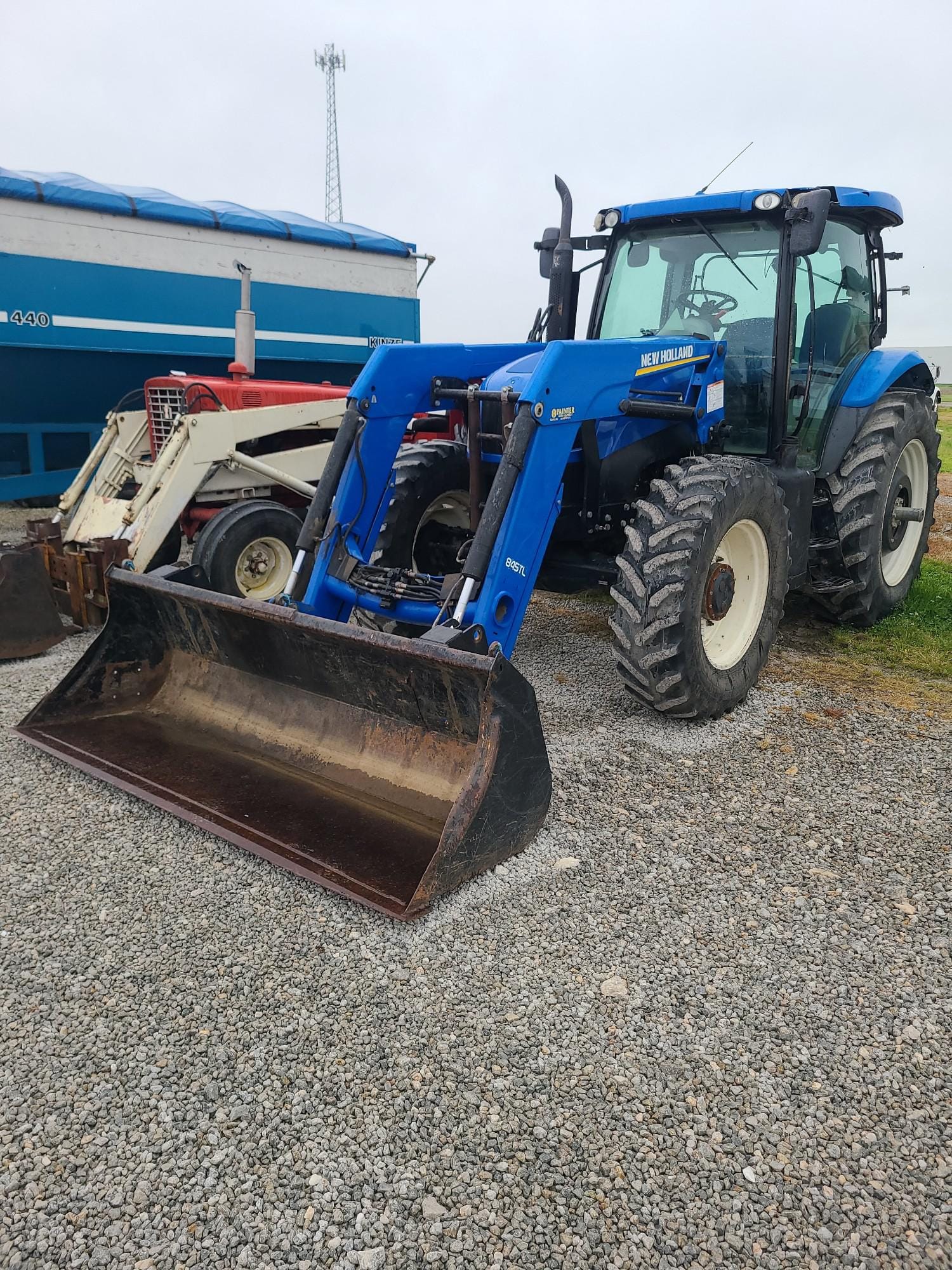 Main image New Holland T6030
