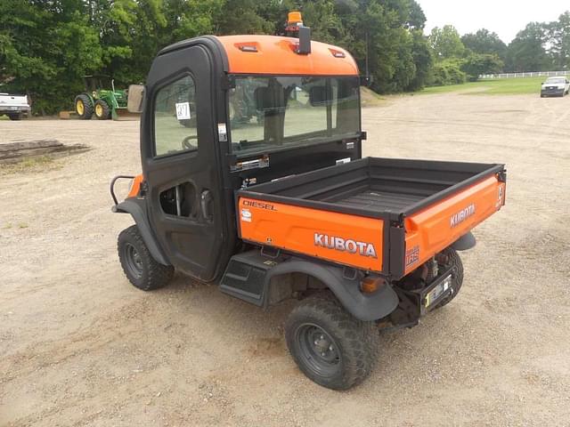 Image of Kubota RTV-X1100C equipment image 3