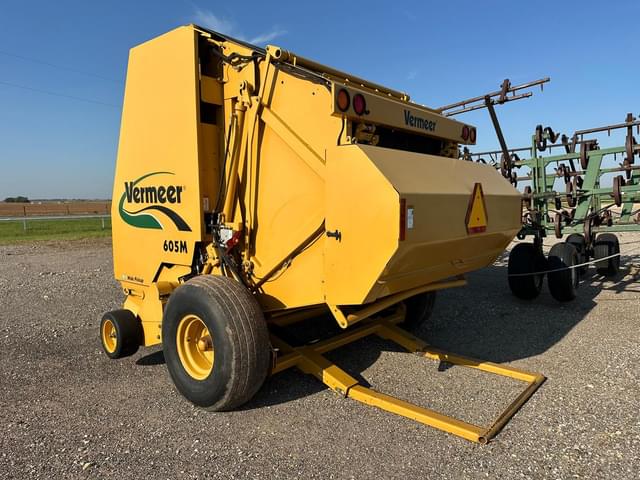 Image of Vermeer 605M equipment image 2