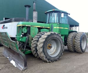 John Deere 8440 Image
