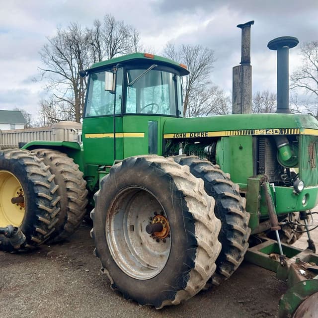 Image of John Deere 8440 equipment image 2