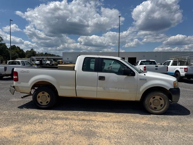 Image of Ford F-150 equipment image 3