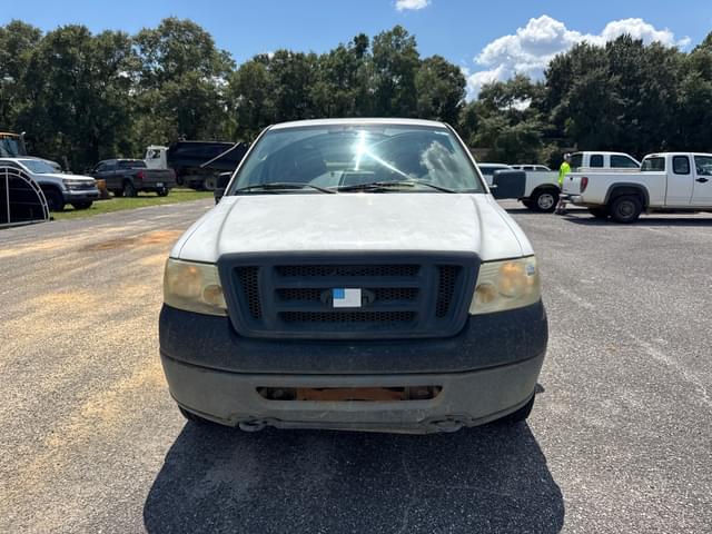 Image of Ford F-150 equipment image 1