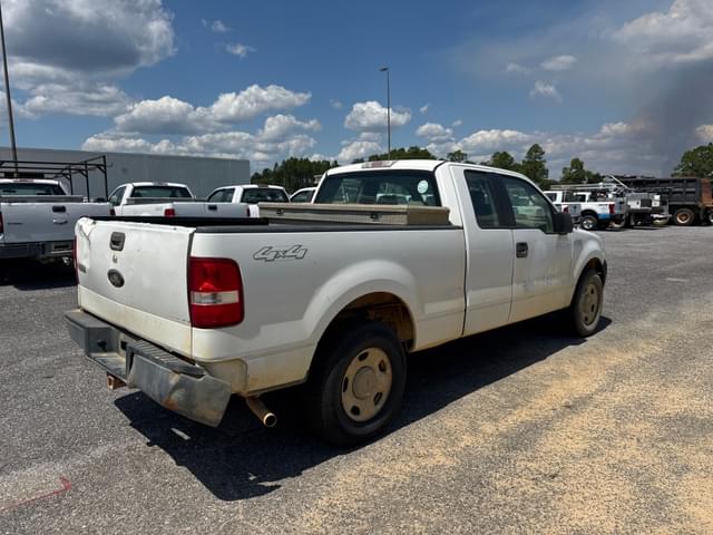 Image of Ford F-150 equipment image 4