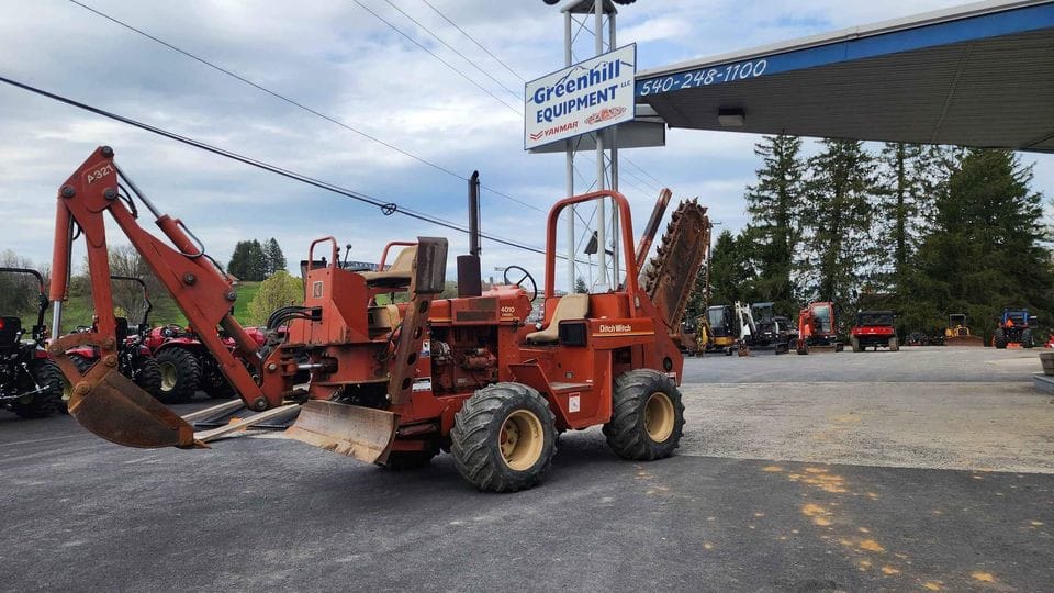 1988 Ditch Witch 4010 DD Equipment Image0