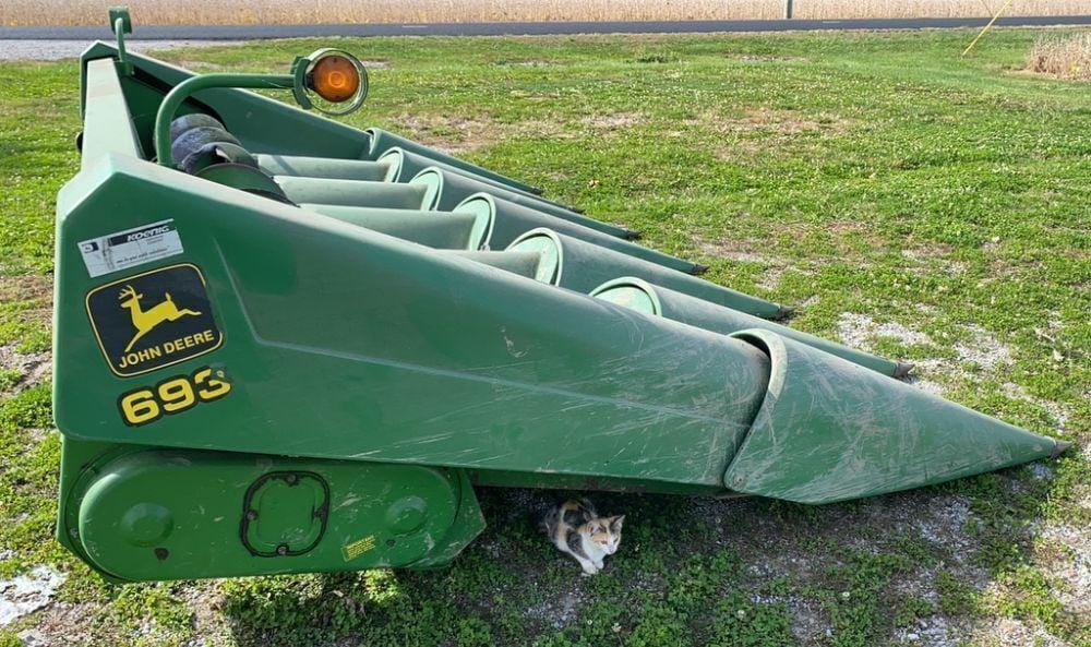 Main image John Deere 693