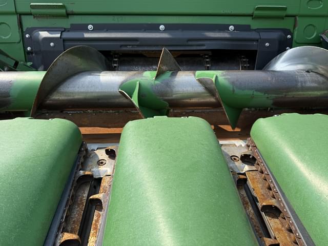 Image of John Deere 612C equipment image 4
