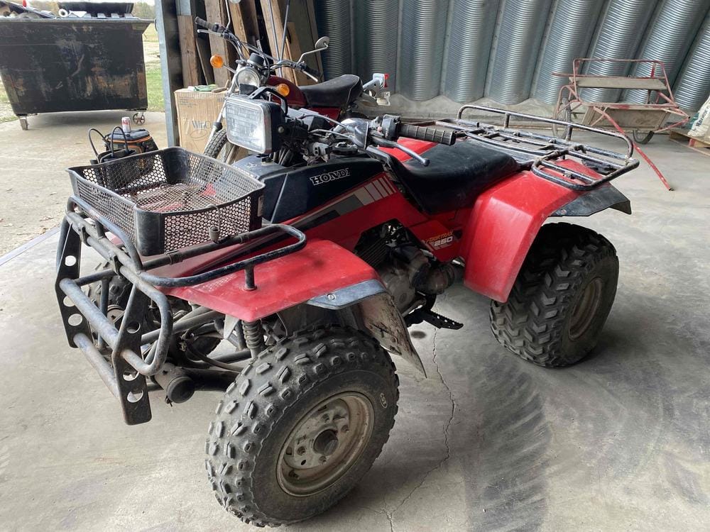 Main image Honda Fourtrax 250
