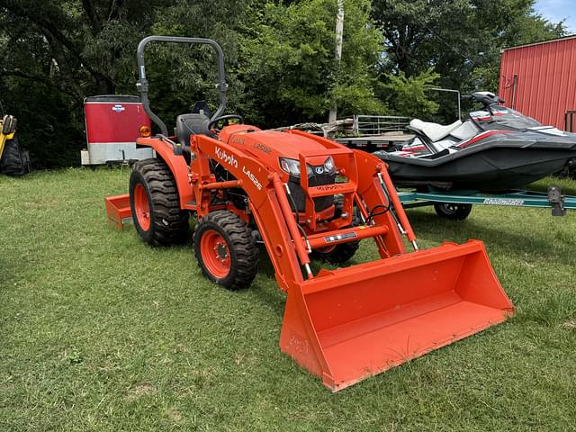 Image of Kubota L2502HST equipment image 2