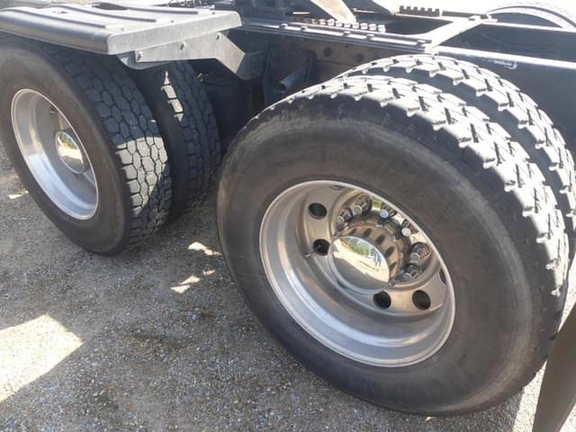 Image of Kenworth T800 equipment image 4