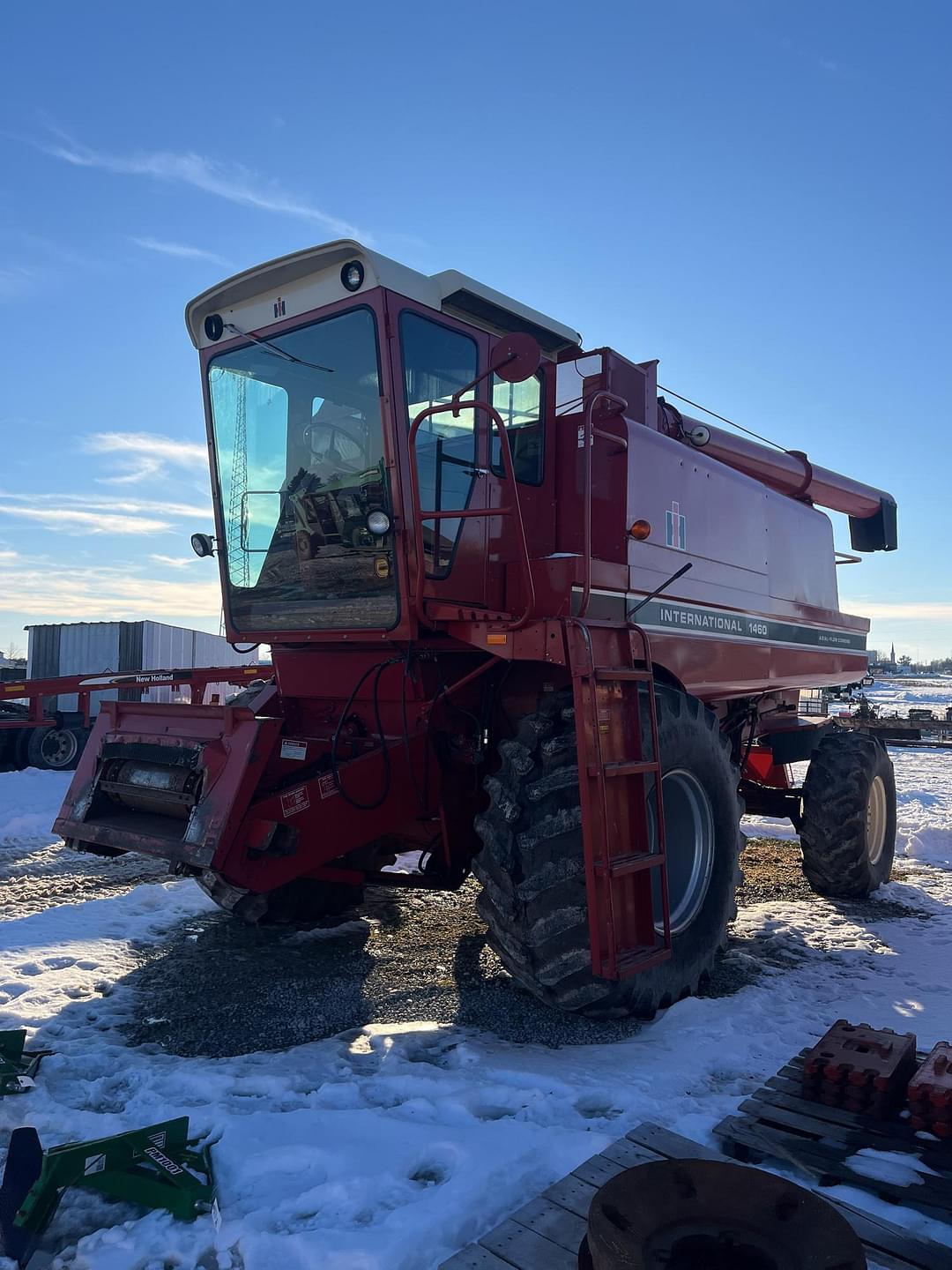 Image of International Harvester 1460 Primary image