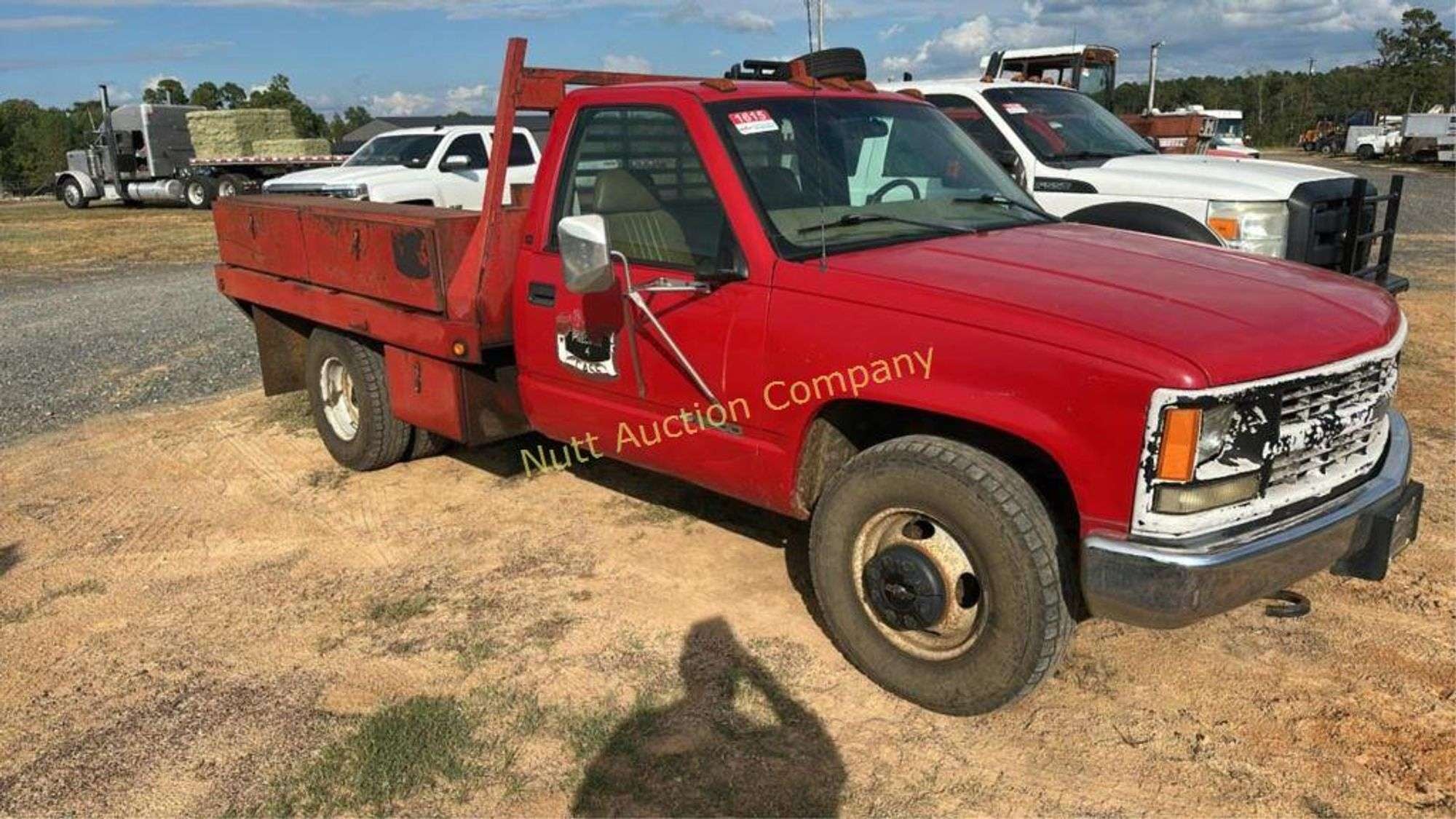 1997 Chevrolet 3500 Equipment Image0