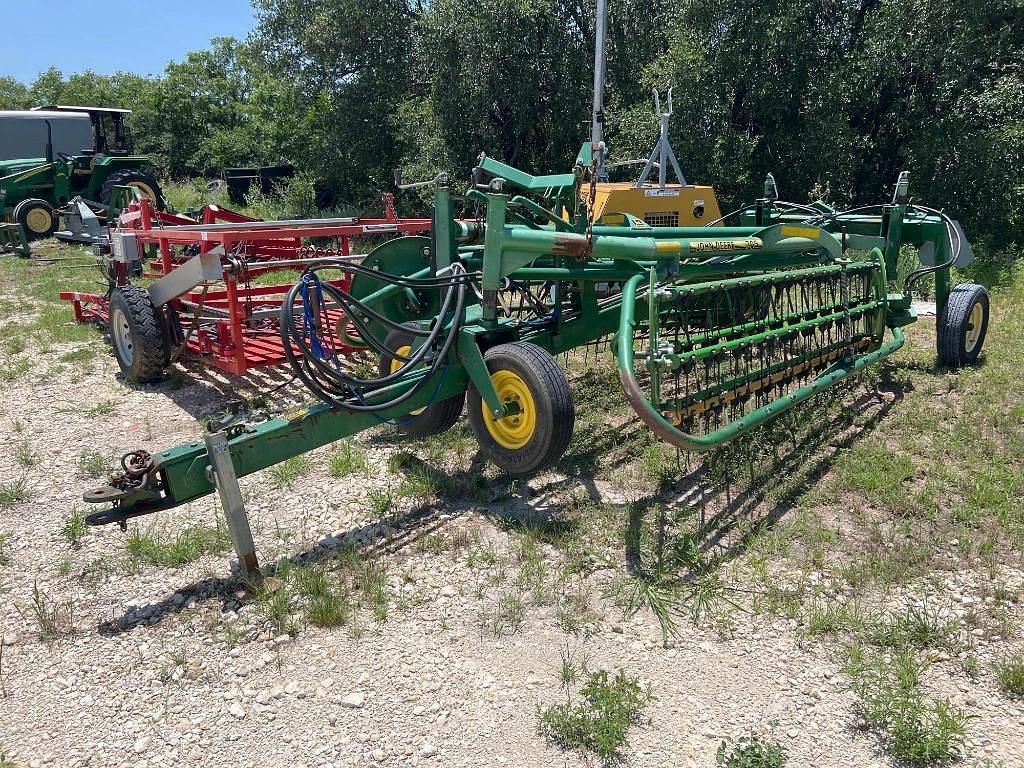 Image of John Deere 705 Image 0