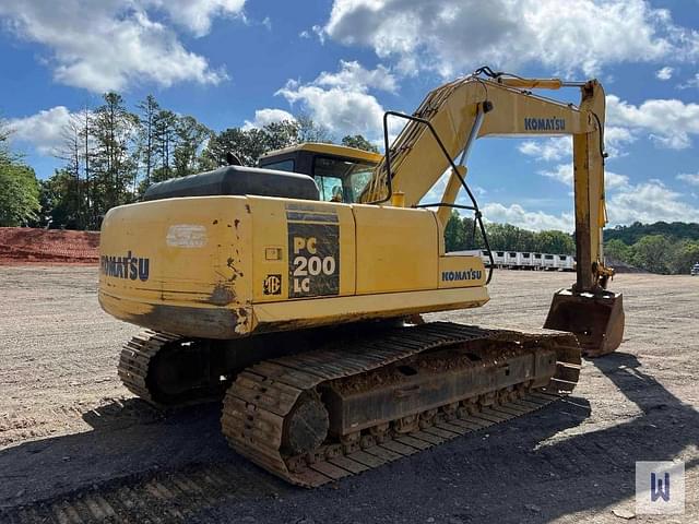 Image of Komatsu PC200LC-7 equipment image 4