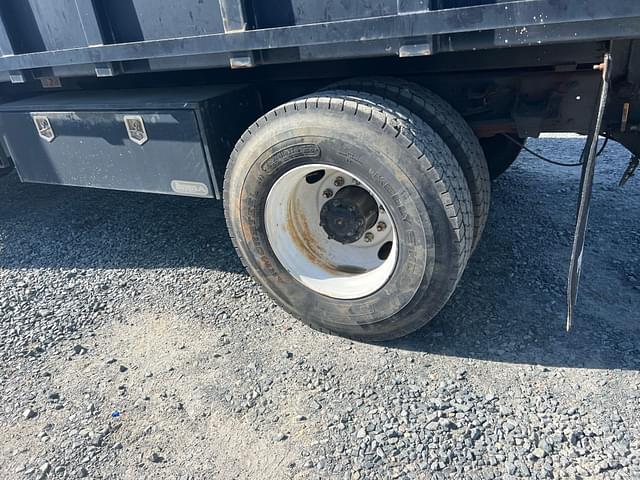 Thumbnail image Freightliner FL70 25