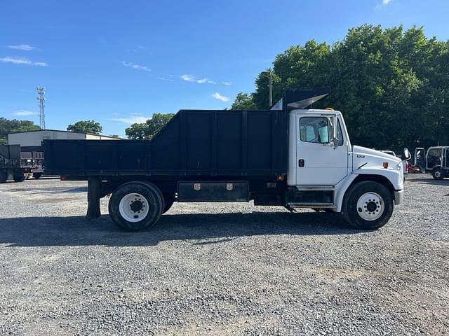 Thumbnail image Freightliner FL70 4