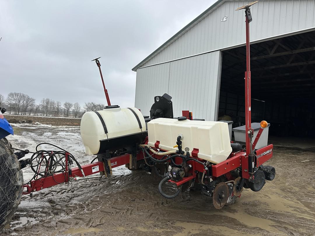 Image of Case IH 1220 Primary image